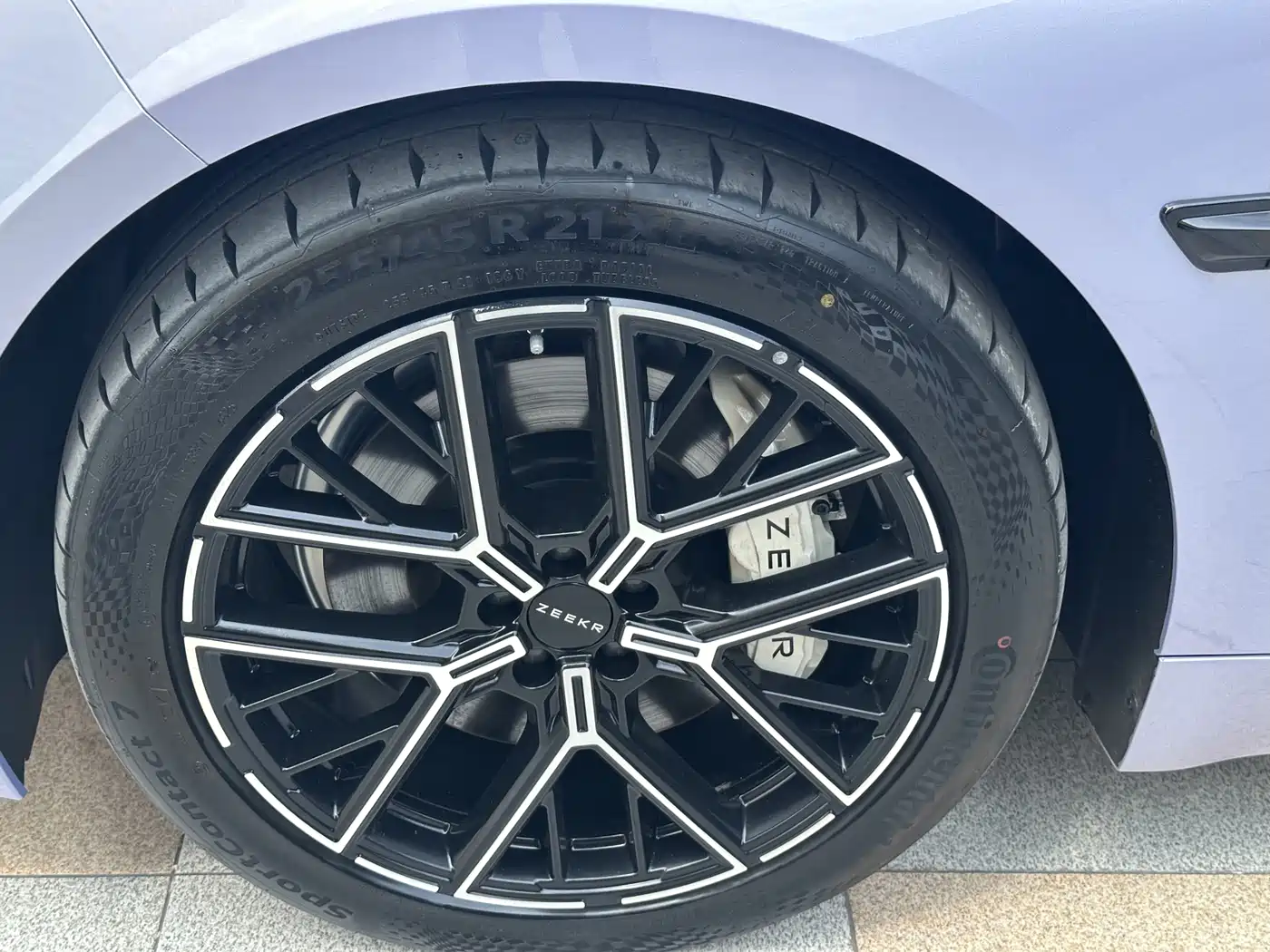 Zeekr 001 2026 WE Edition 95kWh AWD фото 19