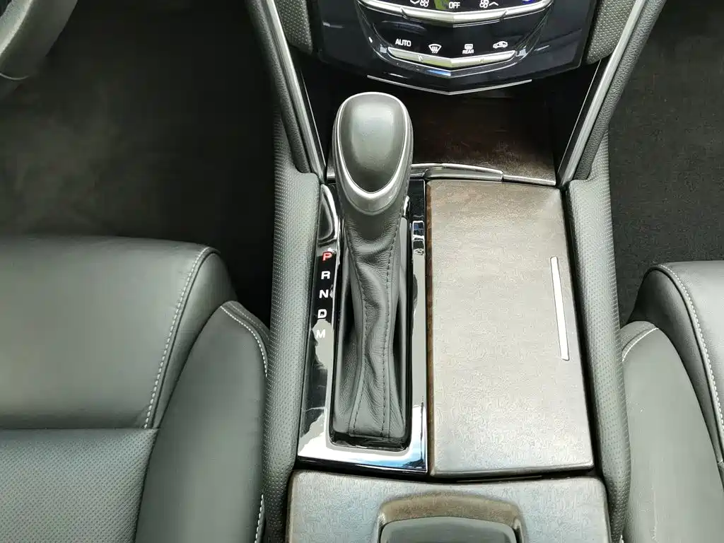 Cadillac XTS 2019 2018 28T Elite