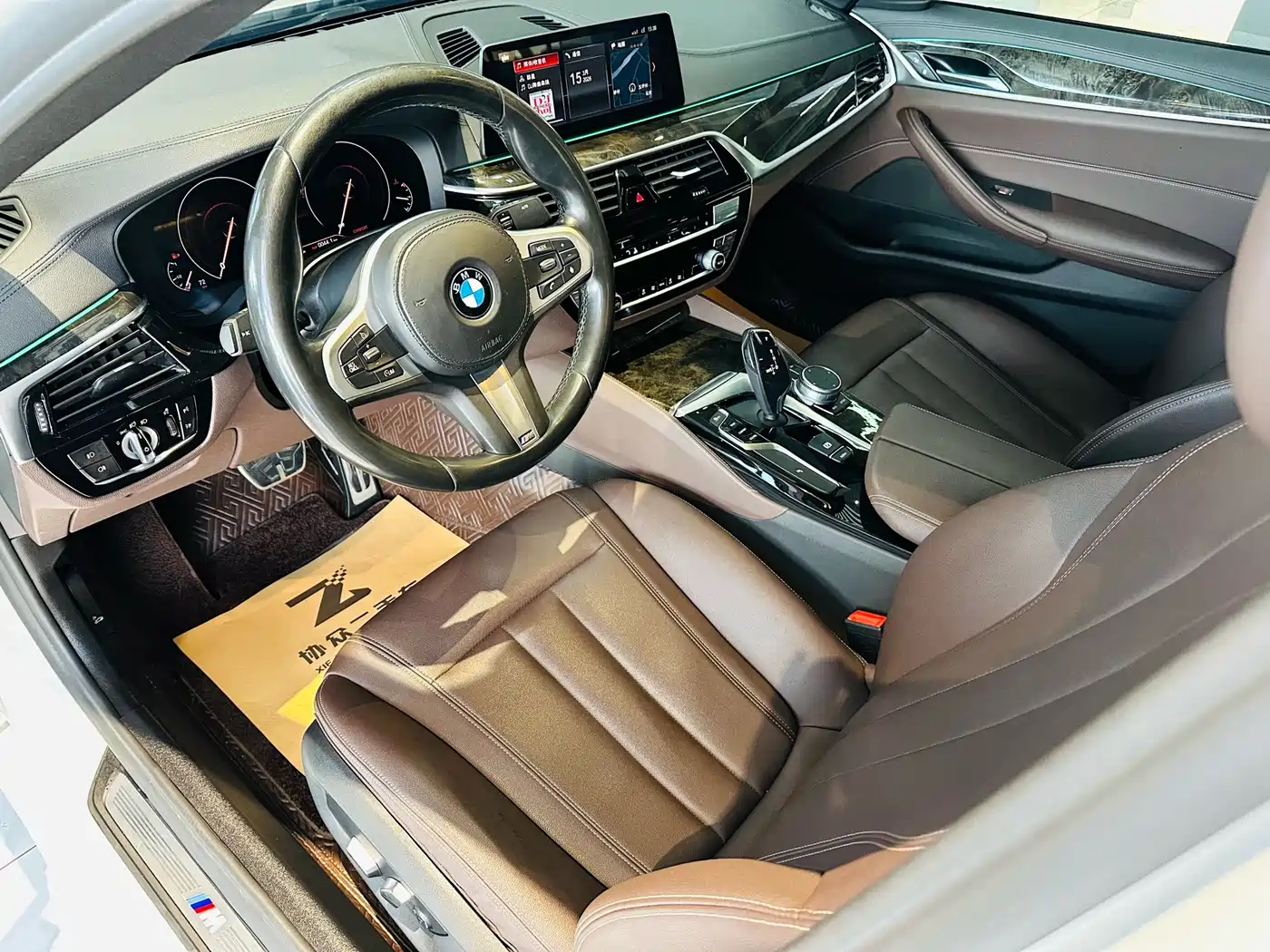 BMW 5 Series 2019 525Li M Sport Package фото 15