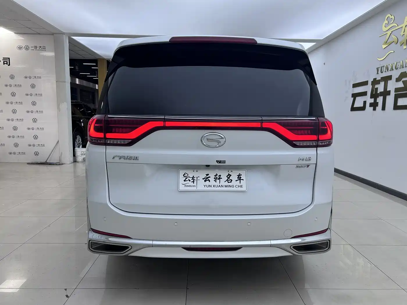 GAC Trumpchi Trumpchi M8 2023 Leading Series 390T Premium Edition фото 12
