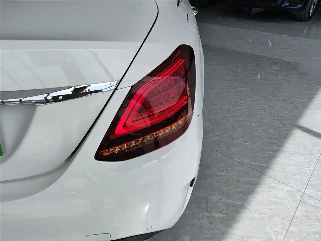 Mercedes-Benz C-Class 2019 C 180 L Fashion Sport Edition фото 8