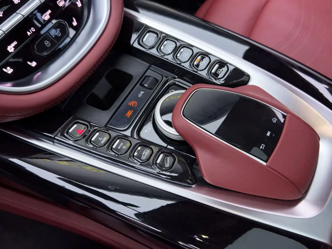 Aston Martin DBX 2022 2022 3.0T STRAIGHT-SIX