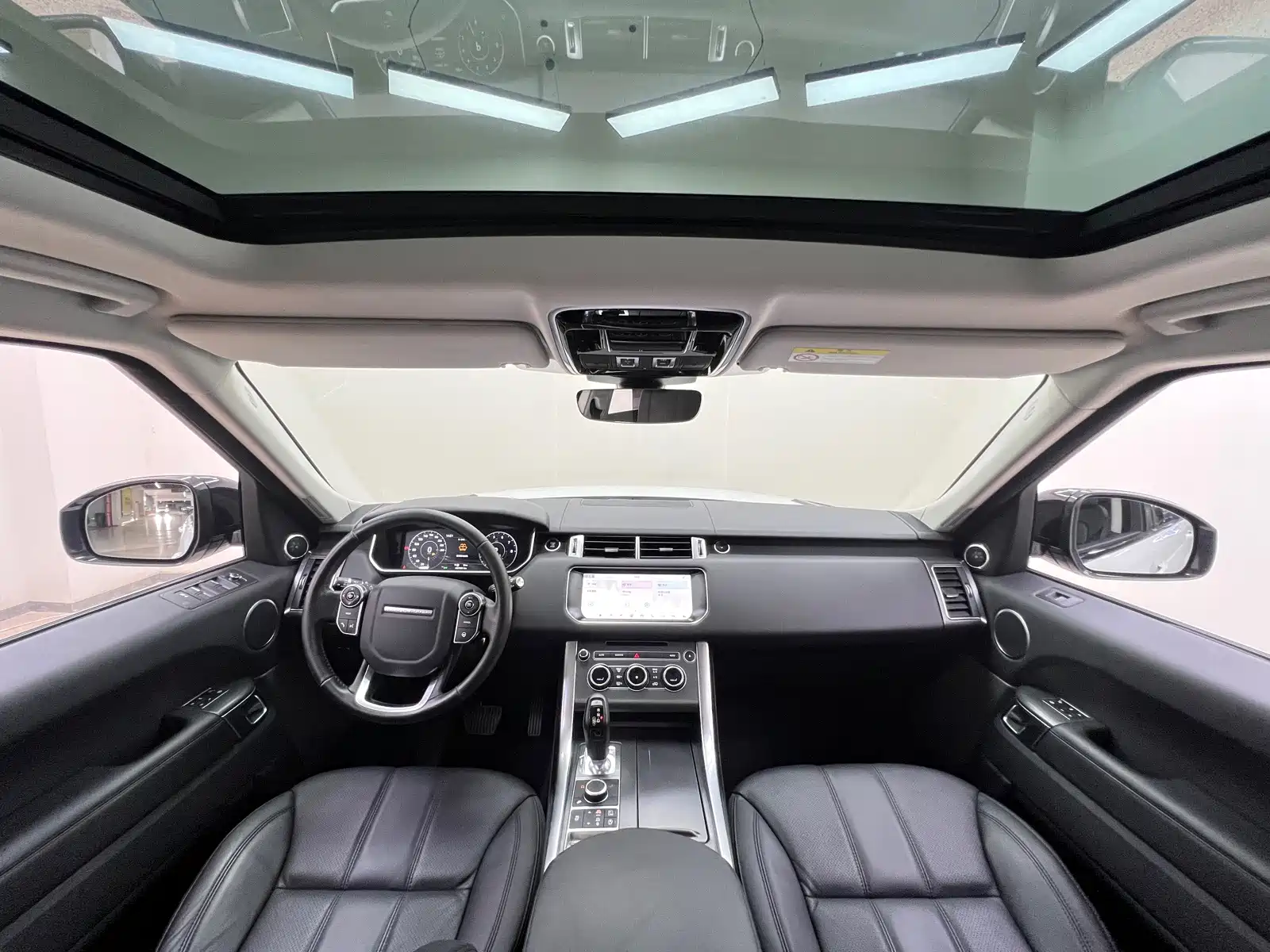 Фото 12 - Land Rover Range Rover Sport