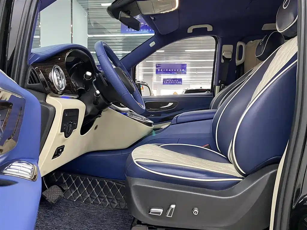 Mercedes-Benz Vito 2021 2.0T Business Edition 7-seater фото 23