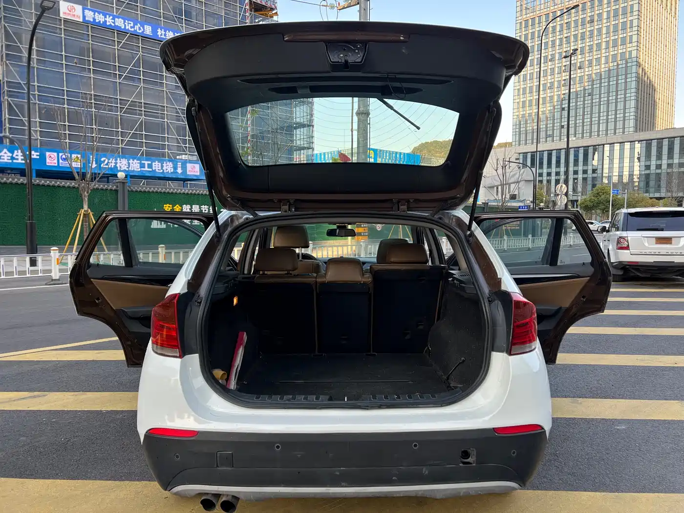 BMW X1 (Import) 2010 xDrive25i фото 14
