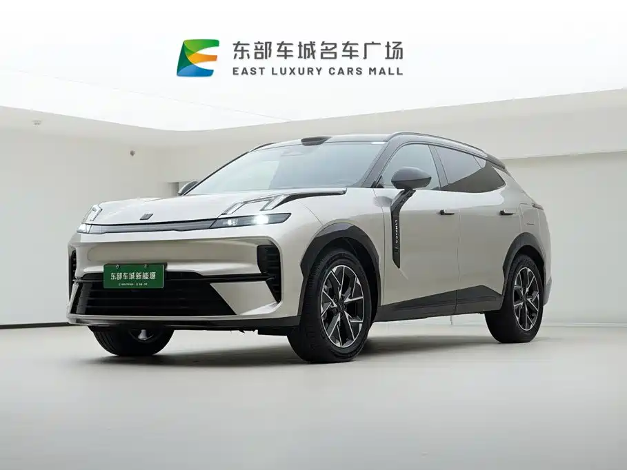 Lynk & Co 08 EM-P 2026