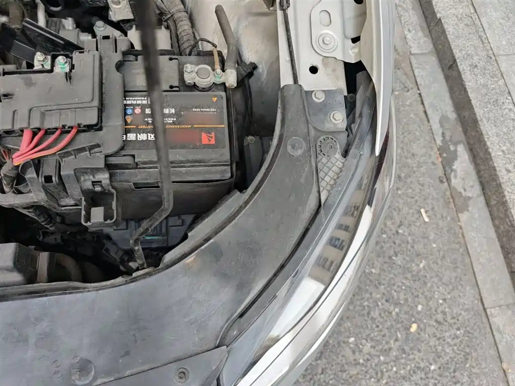 Volkswagen Bora 2014 1.6L Automatic Comfort Edition фото 22