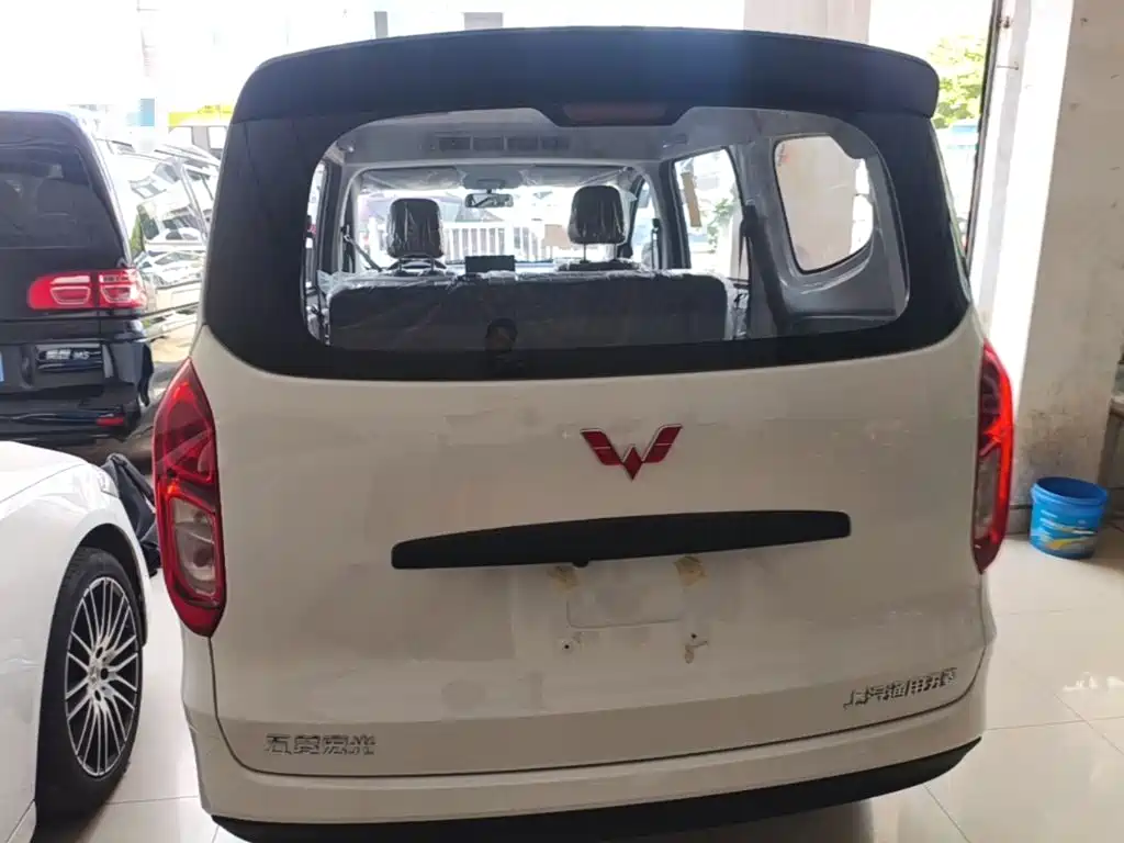 Wuling Motors Wuling Hongguang New Energy 2026 2024 Pure Electric 300KM Standard