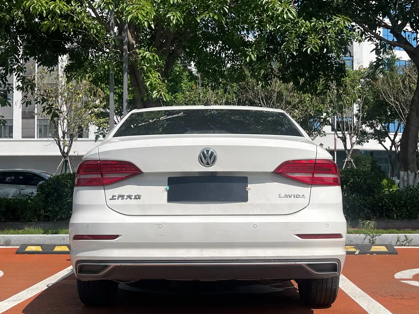 Volkswagen Lavida 2019 1.5L Automatic Comfort Edition China VI фото 8