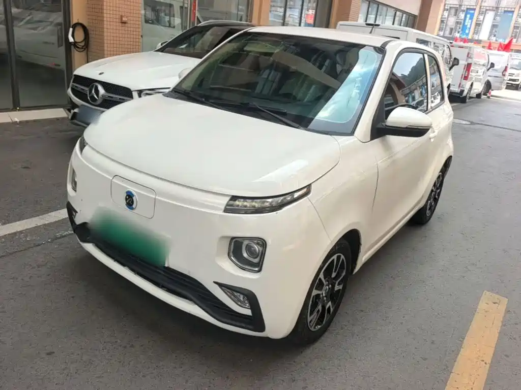 Huachen Xinyi Brilliance Xinyi i03A 2023 2021 318km 31.45kWh