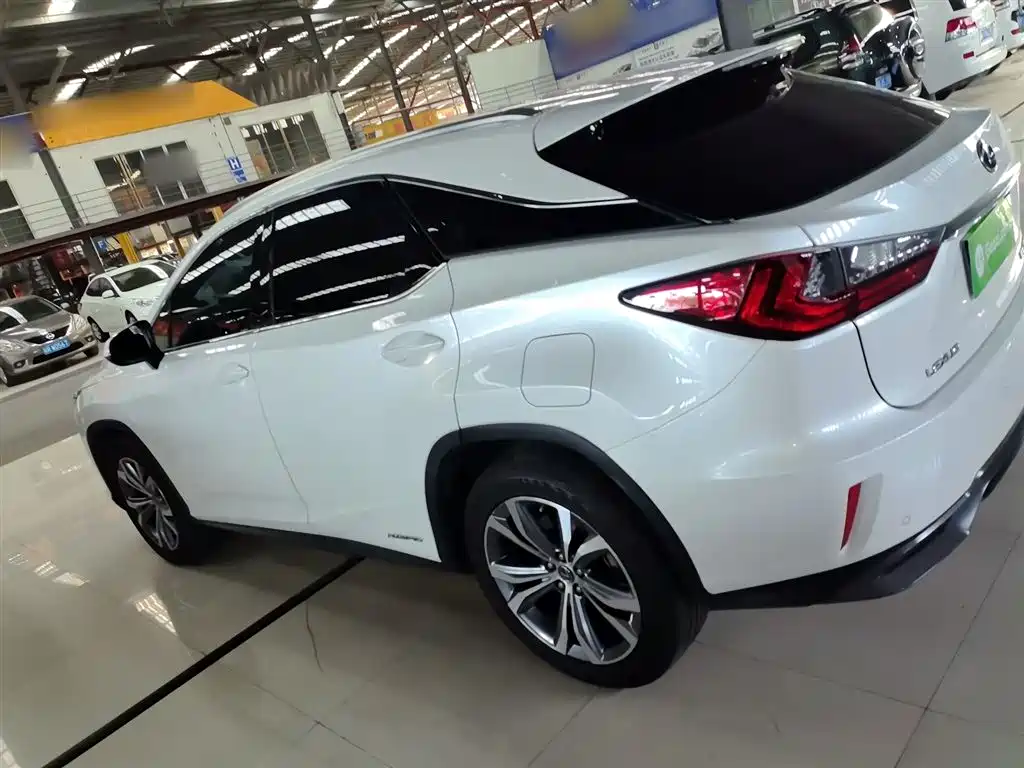LEXUS RX