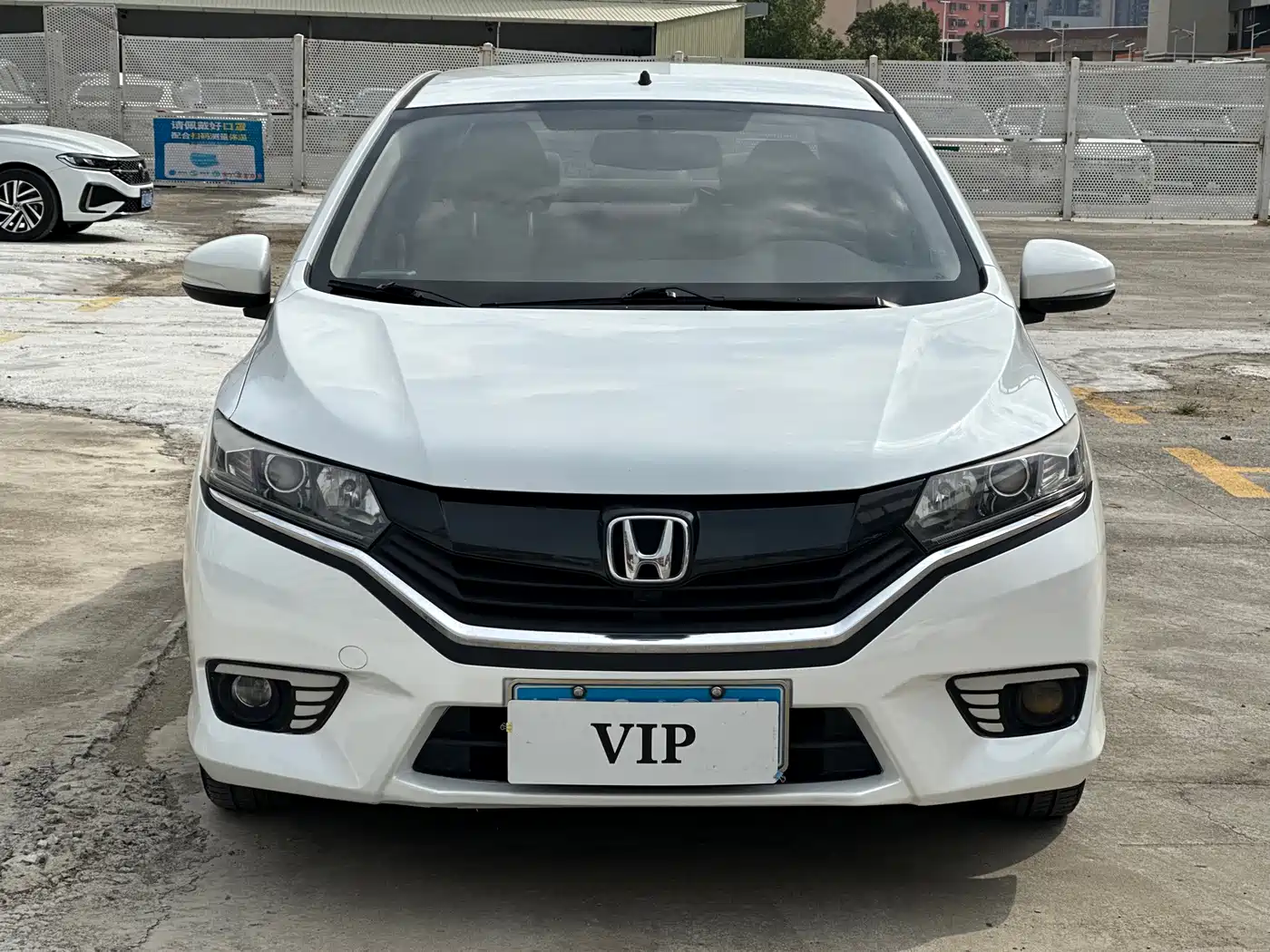 Honda Greiz 2016 2016 1.5L CVT Classic Edition