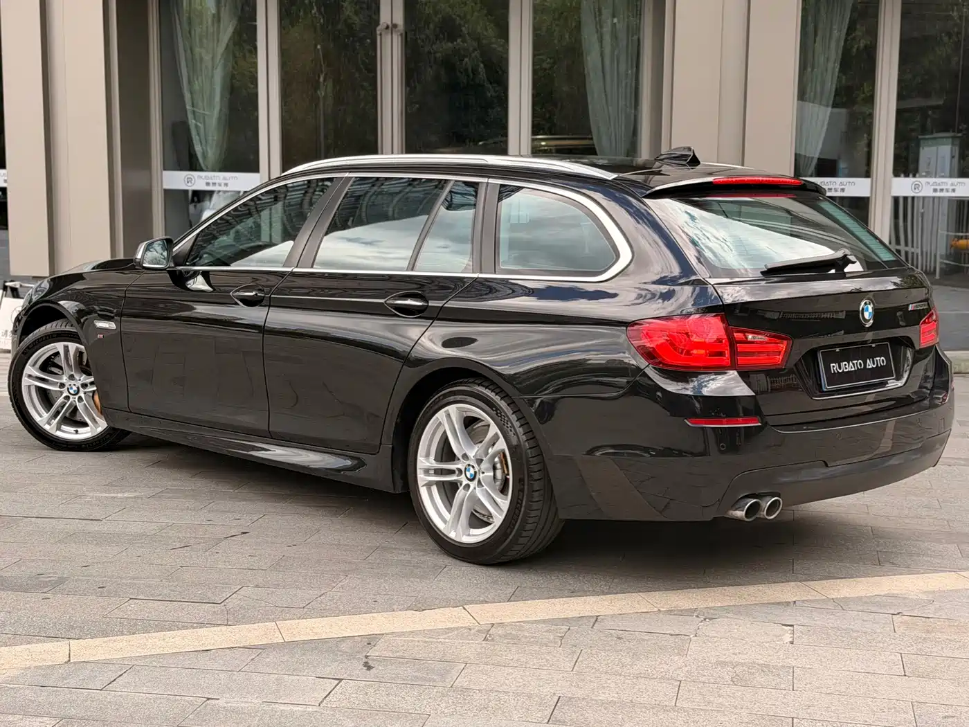 Фото 6 - BMW 5 Series (Import)