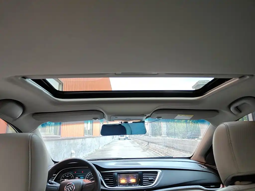 Фото 18 - Buick Excelle