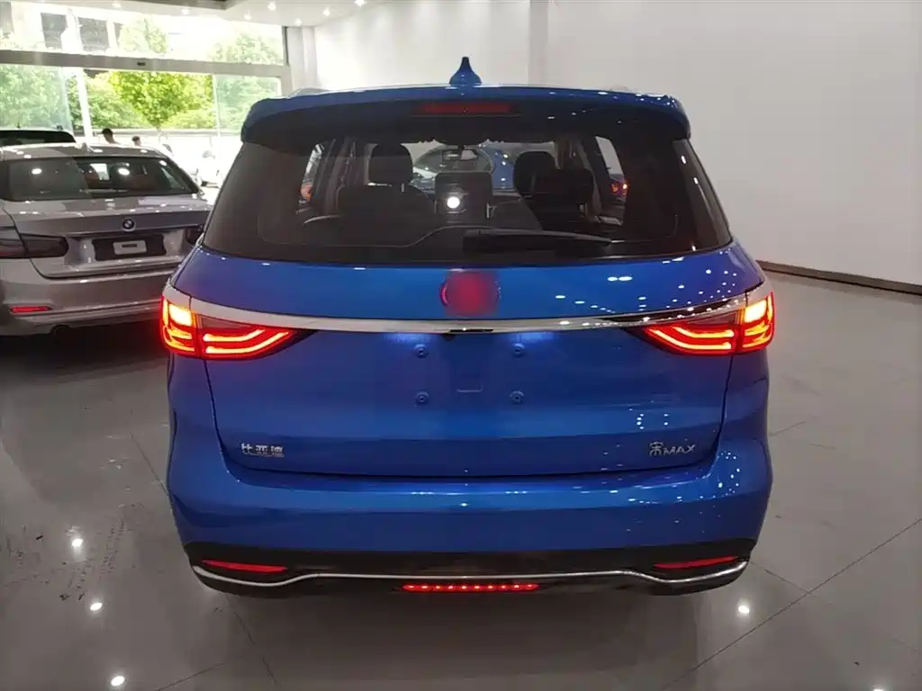 BYD Song MAX 2017 1.5T Auto Smart Elite 7-Seater фото 6