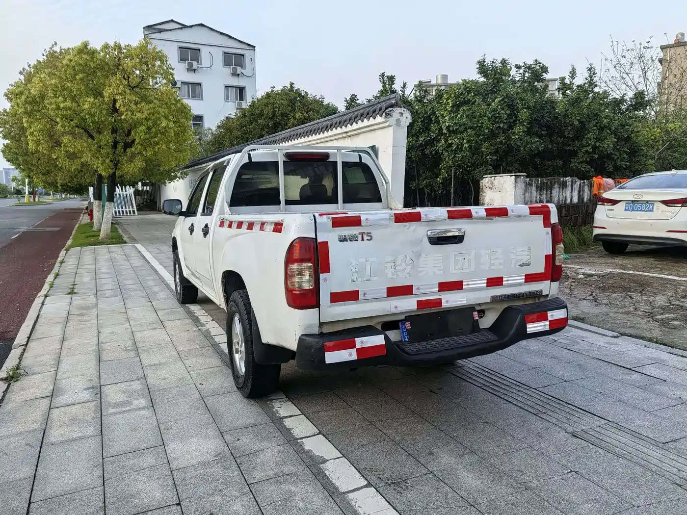 Qiling Auto Qiling T5 2017 2016 2.8T 2WD Premium Extended Wheelbase JE493ZLQ4CB