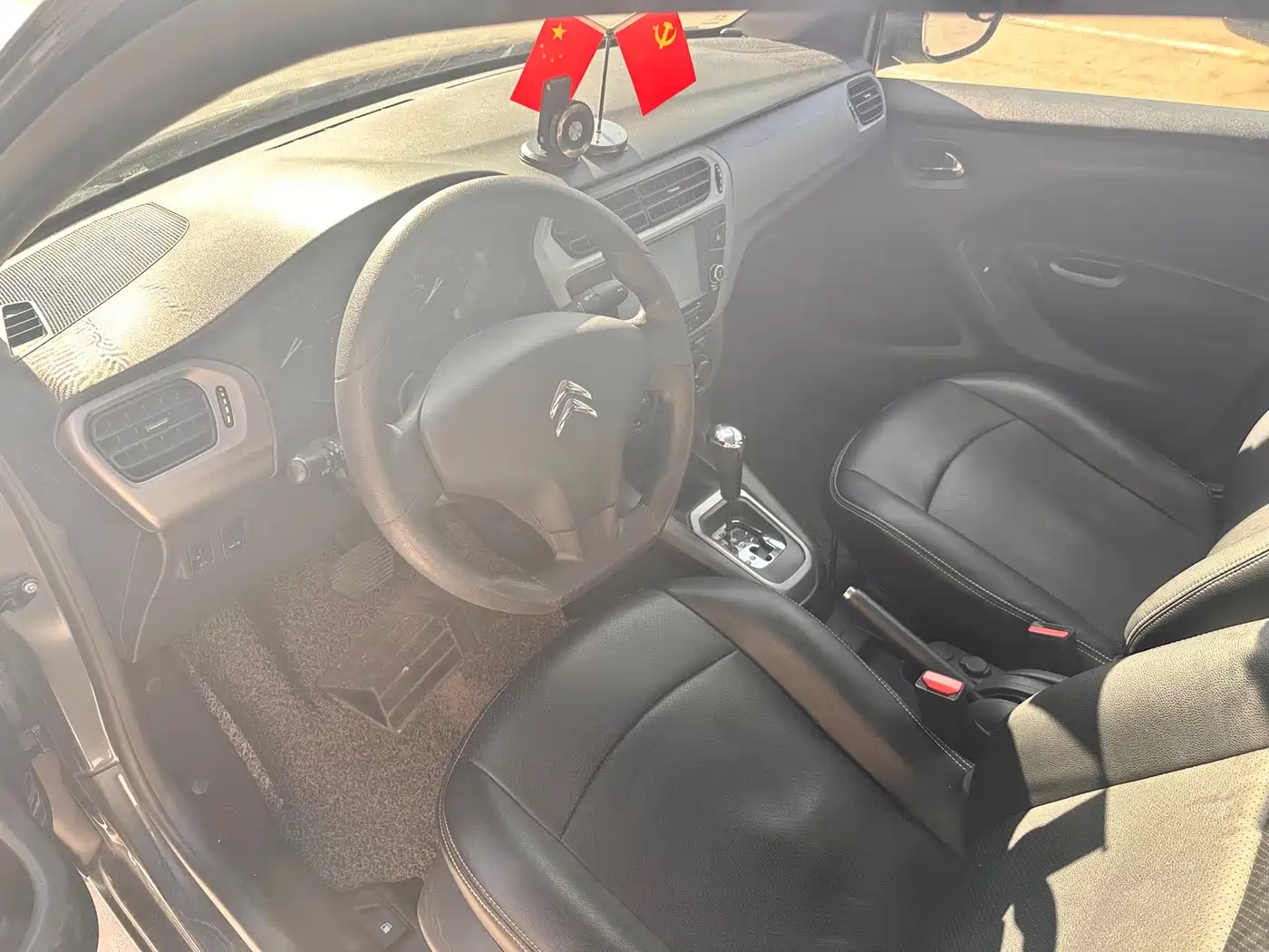 Citroën Elysee 2014 2014 1.6L Automatic Fashion