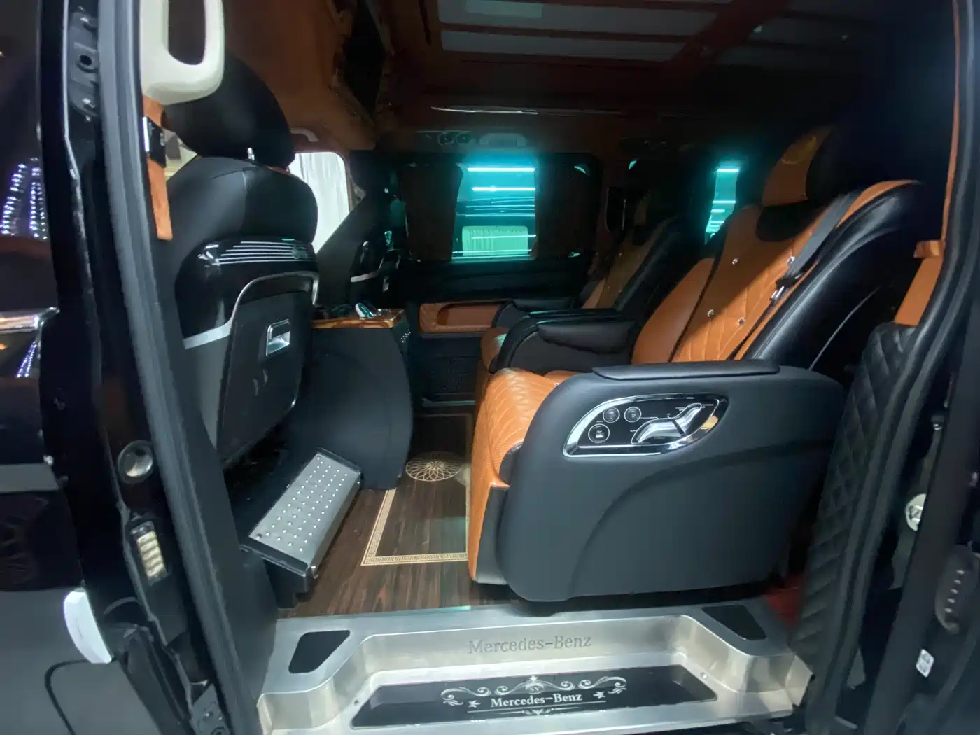 Mercedes-Benz Vito 2018 2.0T Business Edition China VI фото 22