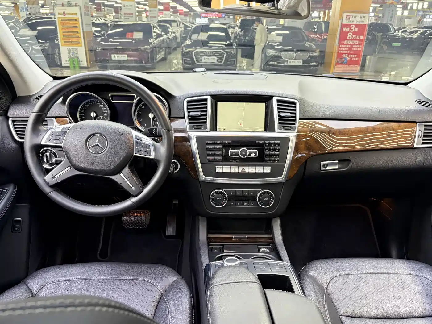 Mercedes-Benz M-Class 2014 ML 400 4MATIC Dynamic фото 8