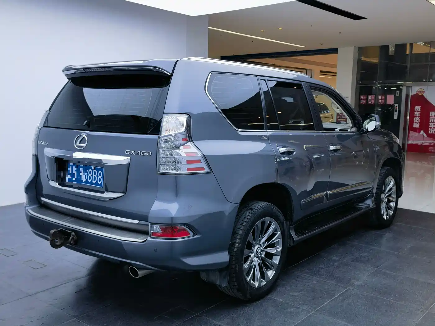 Lexus GX фото 11