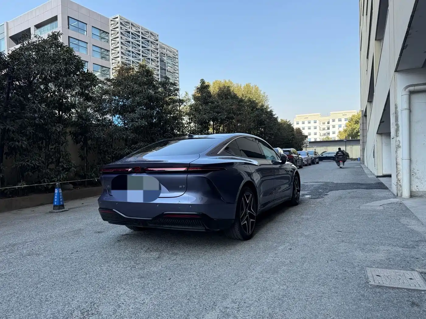 RISING AUTO FEIFAN F7