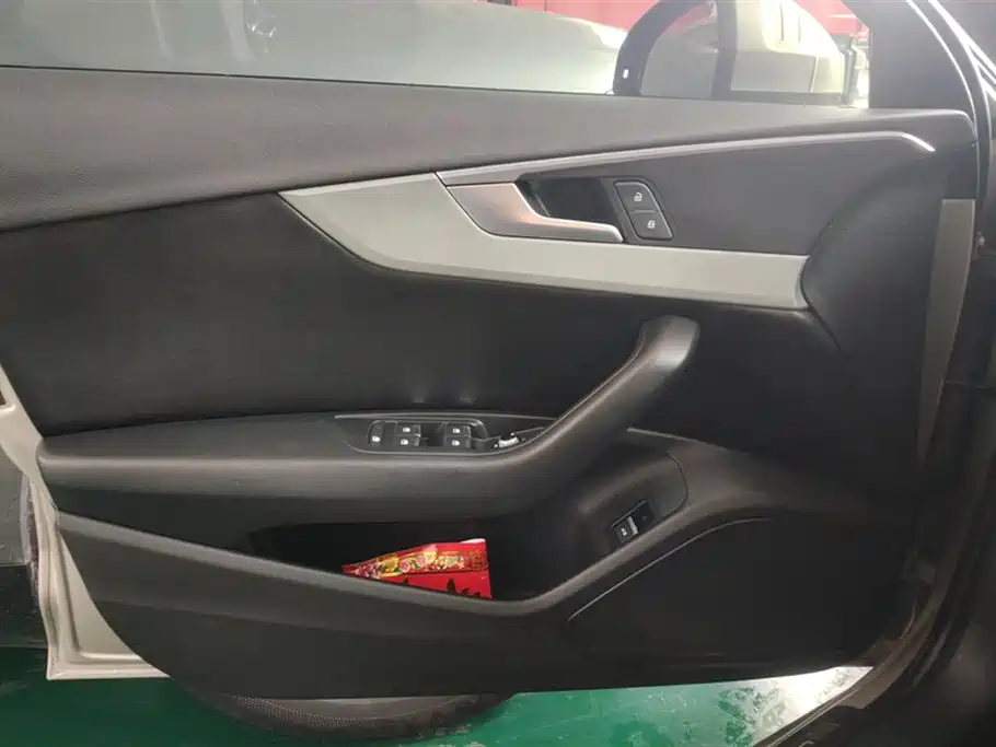 Audi A4L 2018 30th Anniversary 40 TFSI Progressive фото 7