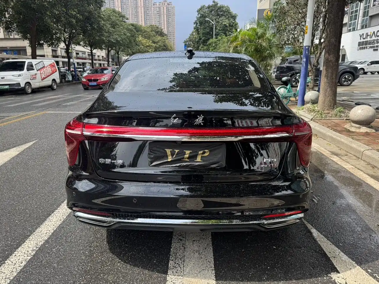 Hongqi H5 2024 1.5T DCT Smart Connect Flag Rhythm Edition фото 14