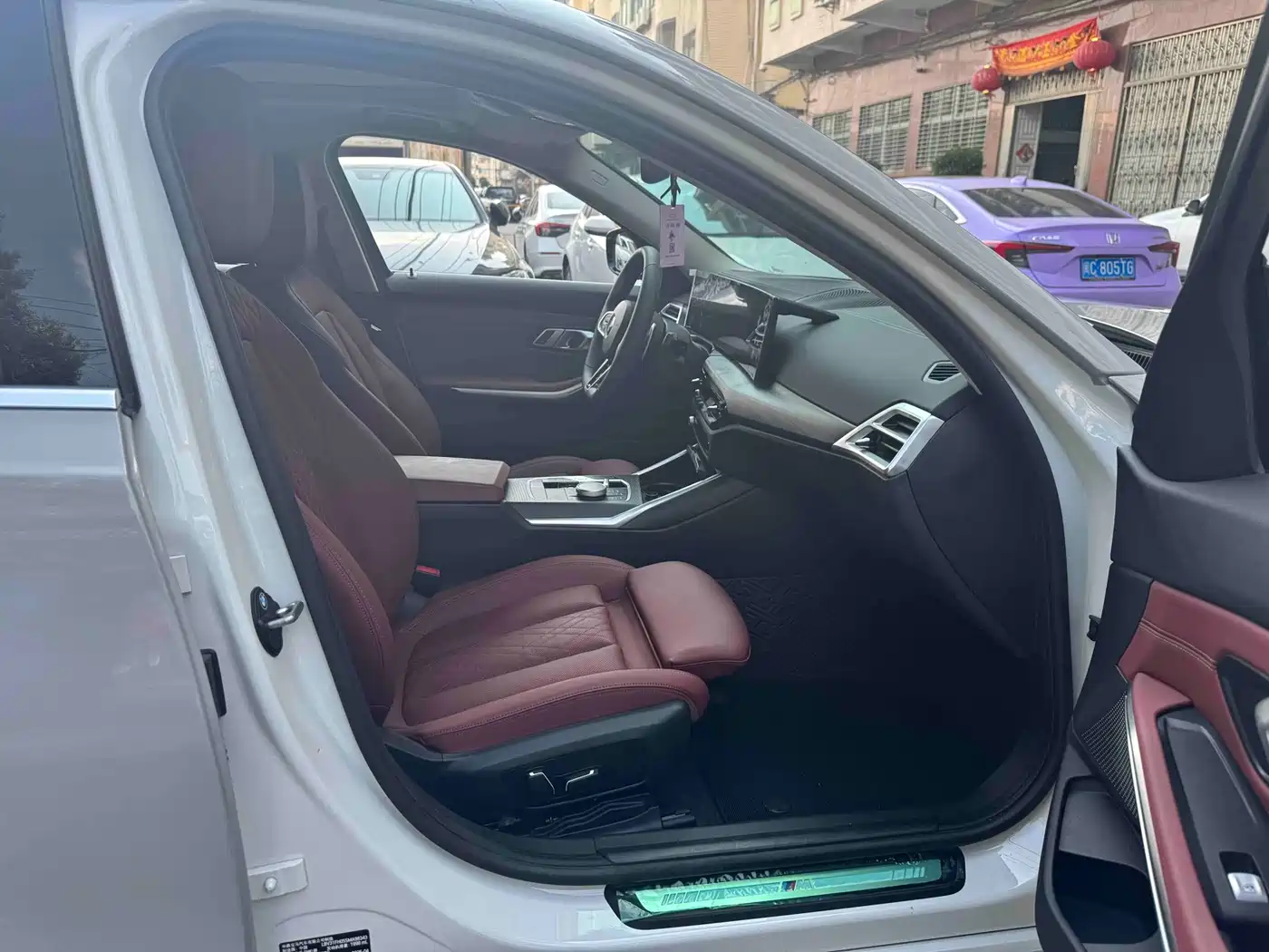 BMW 3 Series 2025 325Li M Sport Package фото 11