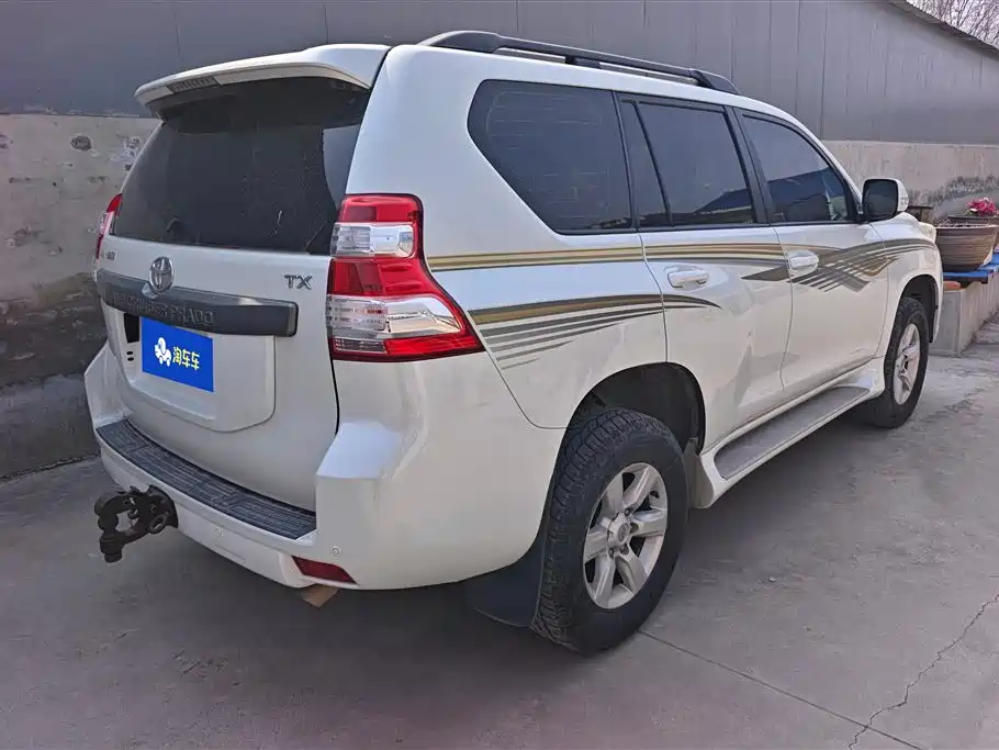 TOYOTA PRADO