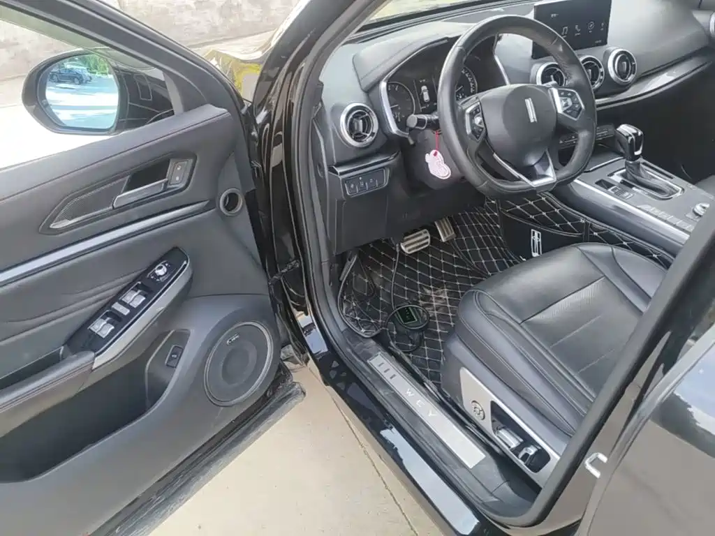 WEY VV5 2017 2017 2.0T Super Luxury Model
