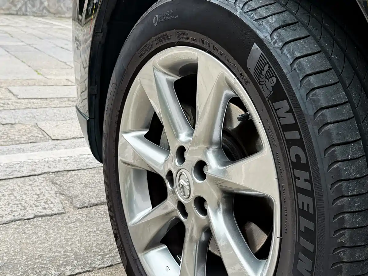 Lexus RX Classic 2009 Model 350 Premium Edition фото 6