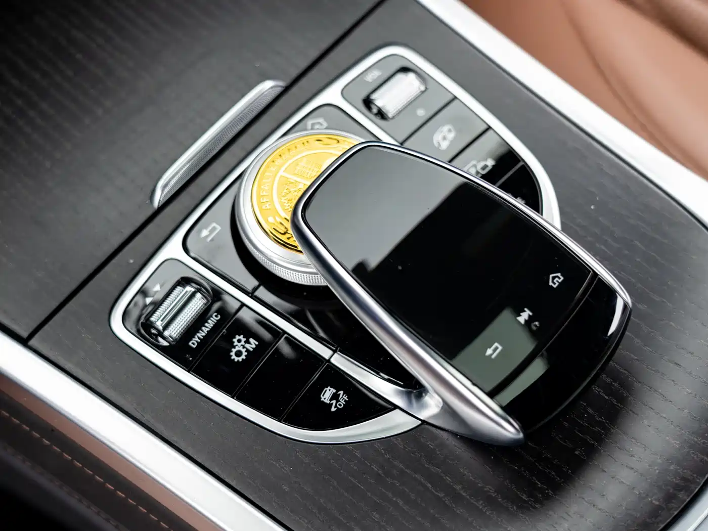 Mercedes-Benz G-Class 2024 G 500 фото 12