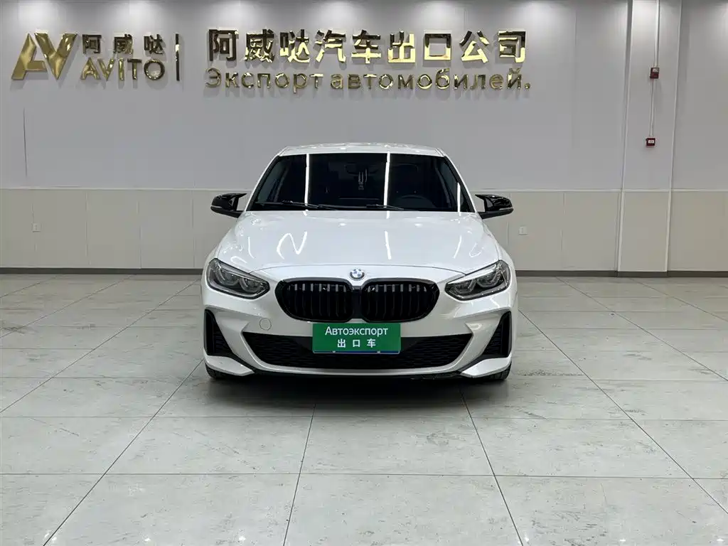 BMW 1 Series 2021 120i M Sport фото 2