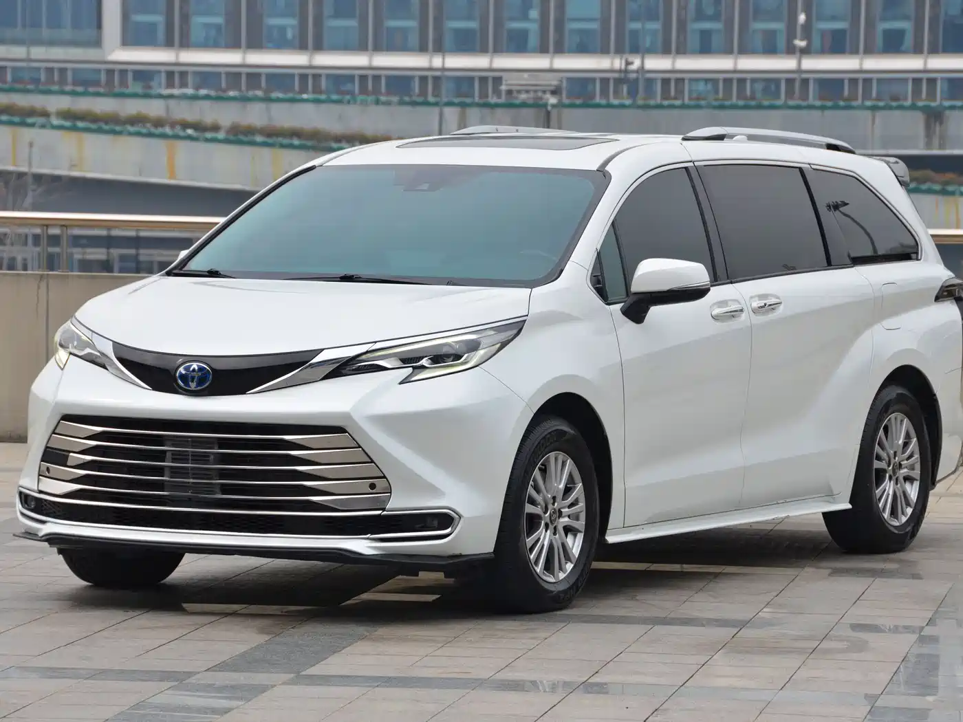 Toyota Sienna 2021 2.5L Hybrid Premium Edition