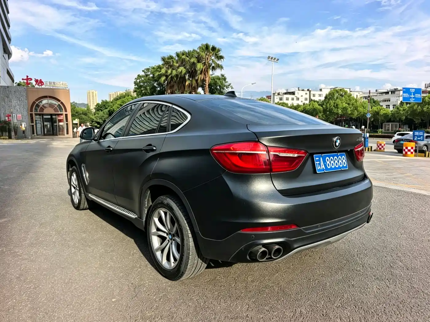 BMW X6 2017 xDrive35i Leading фото 9