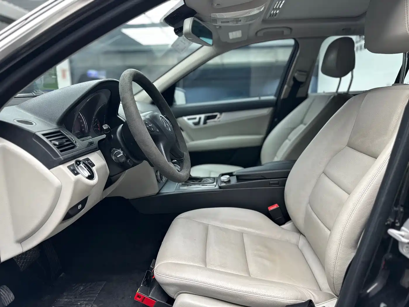 Mercedes-Benz C-Class (Import) 2010 C 200 CGI Estate фото 10