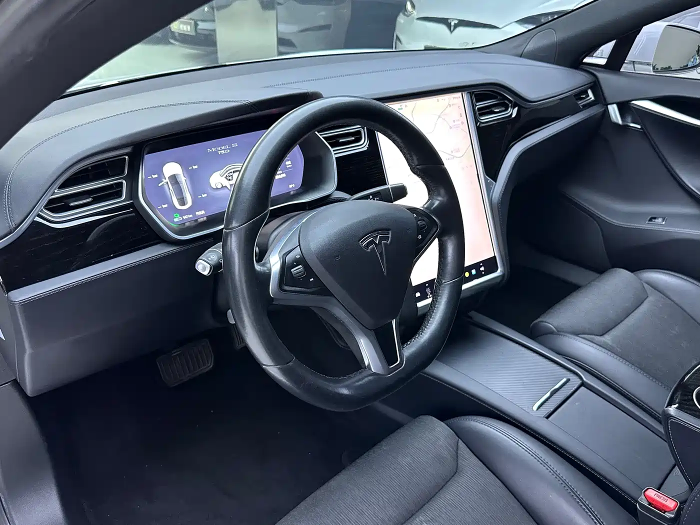 Фото 8 - Tesla Model S