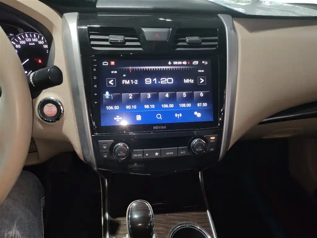 Фото 5 - Nissan Teana