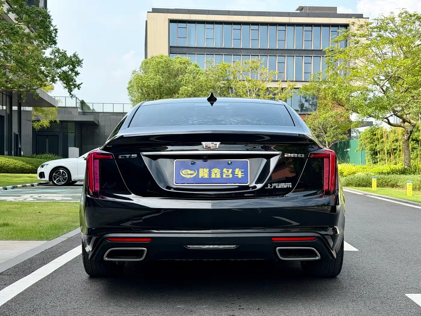 Фото 7 - Cadillac CT5
