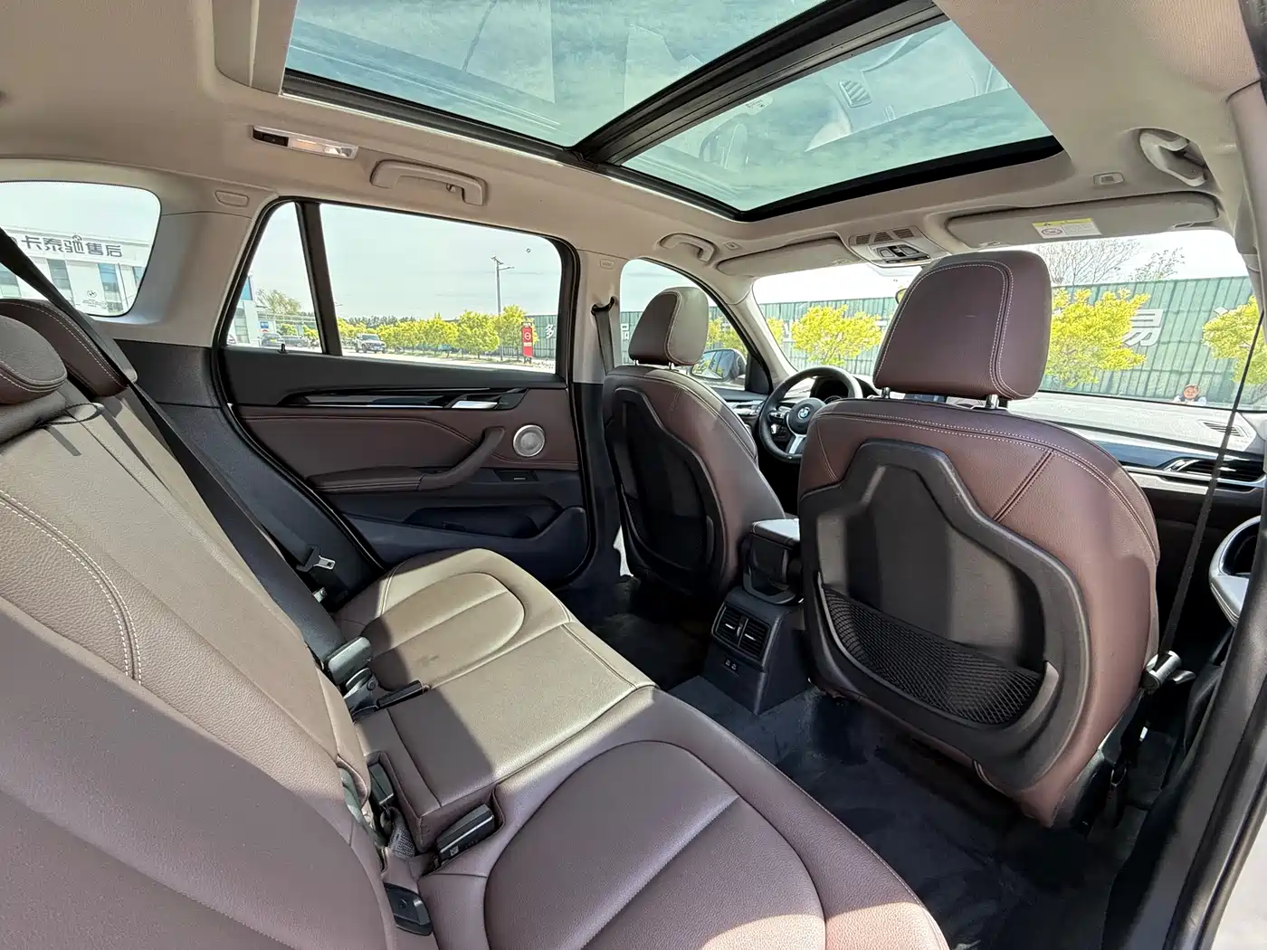 BMW X1 2022 sDrive25Li Leading фото 33