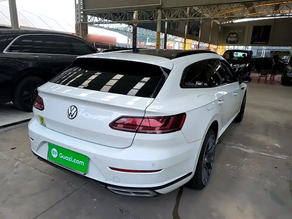 Volkswagen FAW-Volkswagen CC 2021 Shooting Brake 380TSI Hunter Heart Edition фото 7