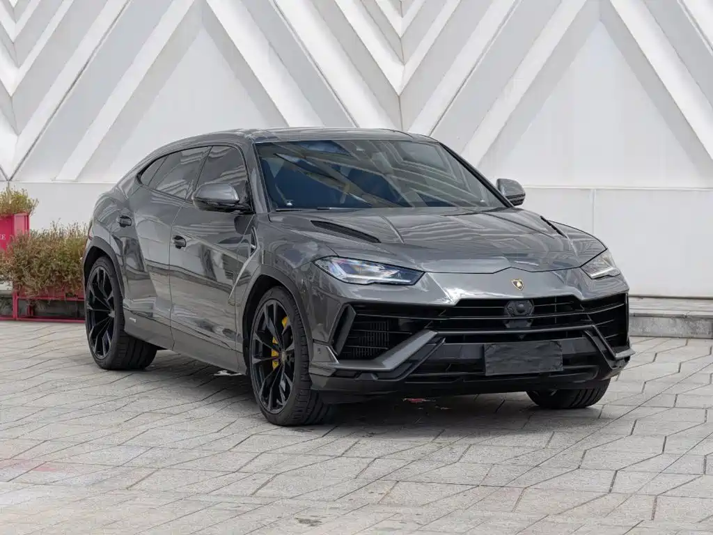 2024 Lamborghini Urus