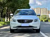 Фото 2 - Volvo XC60