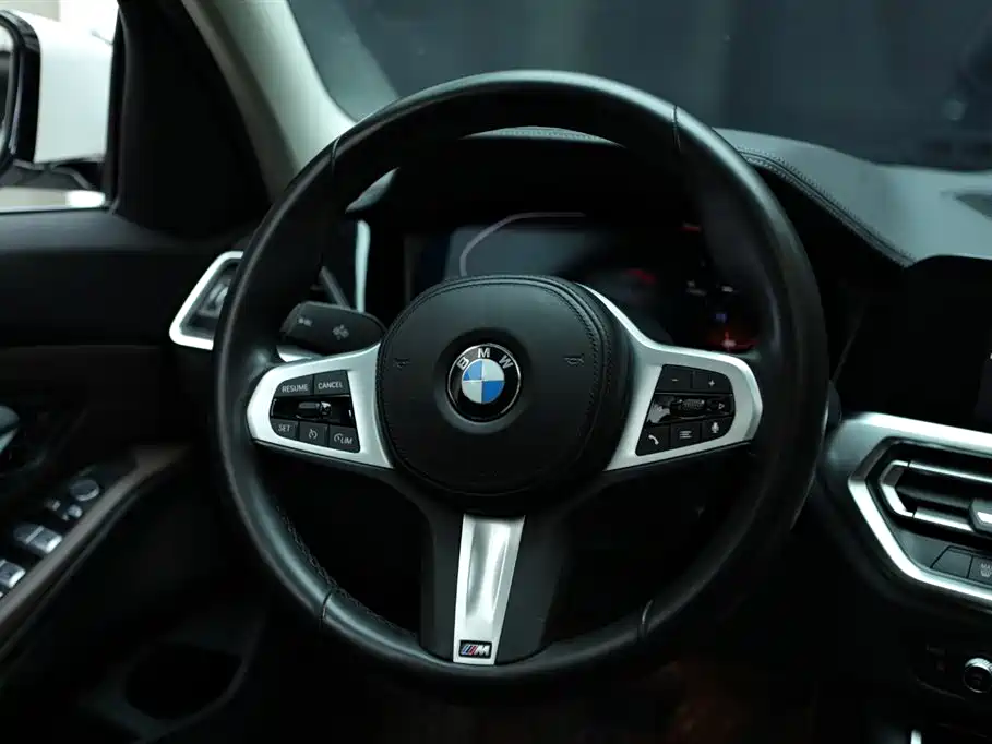 BMW 3 Series 2022 320Li M Sport Package фото 17