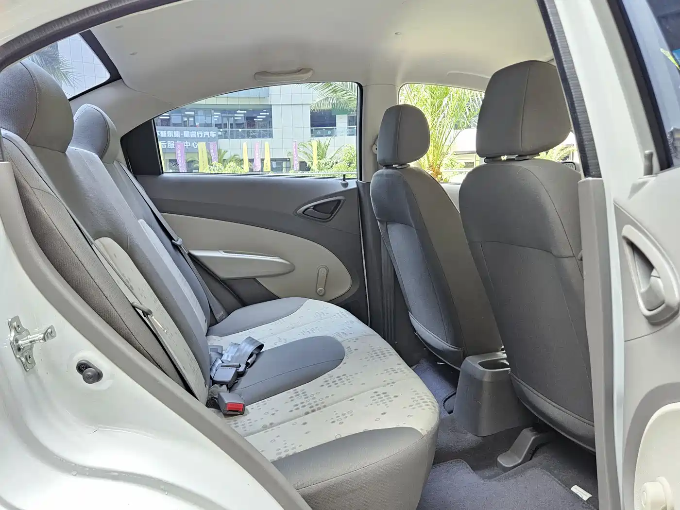 Chevrolet Sail 2013 Sedan 1.2L AMT Ideal Edition фото 5