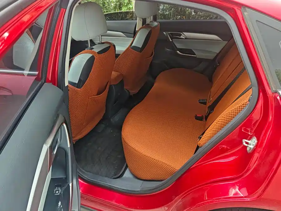 BAIC Beijing EU5 2019 2018 R550 Smart Trend Edition