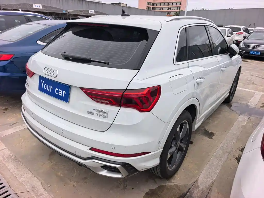 Audi Q3 2024 2024 35 TFSI Fashion Sport