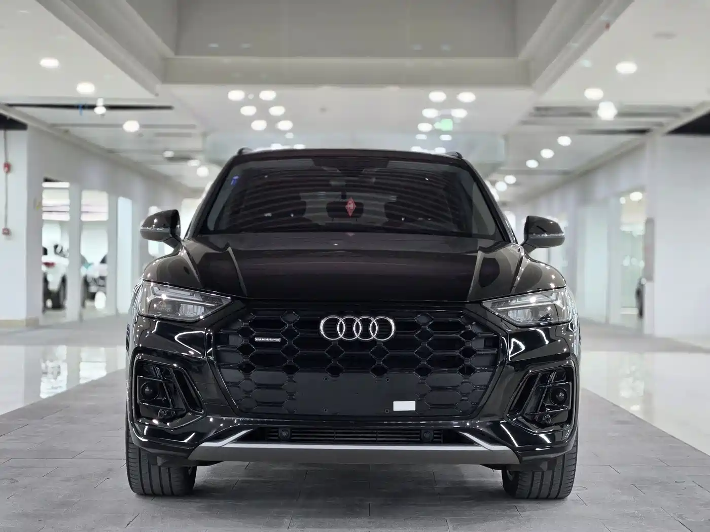 Audi Q5L 2022 40T Luxury Dynamic фото 2