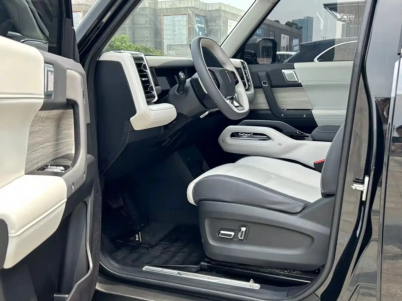 iCAR 03 2024 2024 Model 472km AWD Long Range Edition