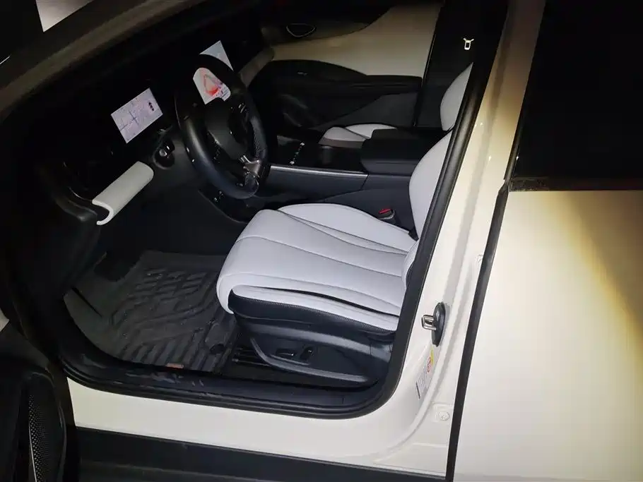 BYD SEAL 06 NEW ENERGY